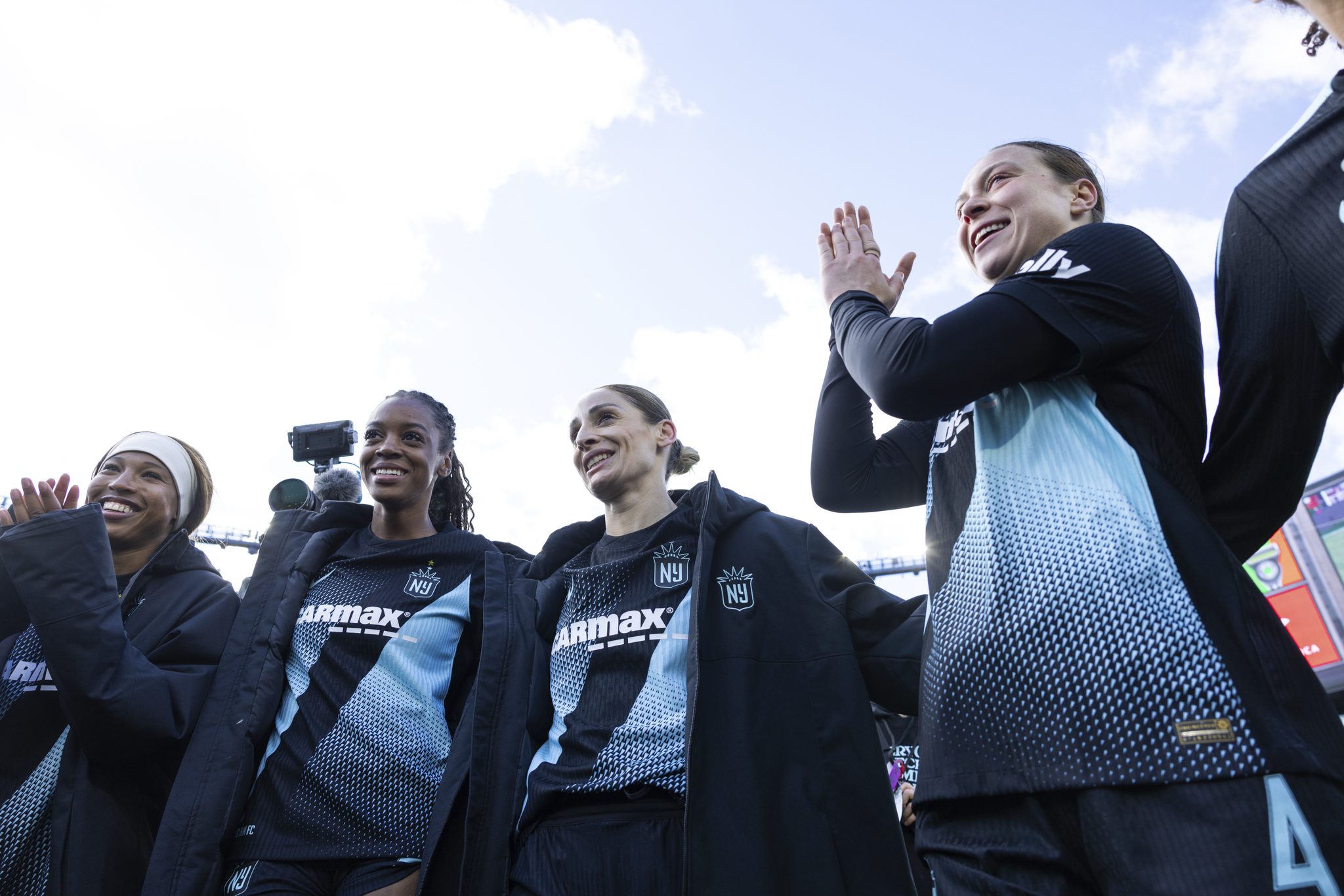 Esther Goal Lifts Gotham FC to 1-0 Win Over Boston Legacy FC in NWSL Opener