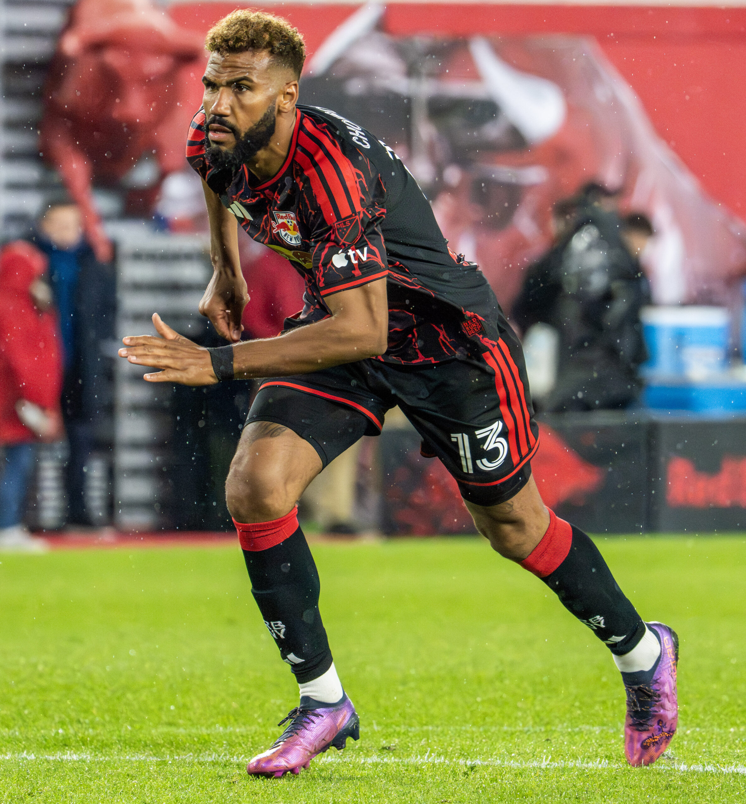 Eric Maxim Choupo-Moting in action for Red Bull New York