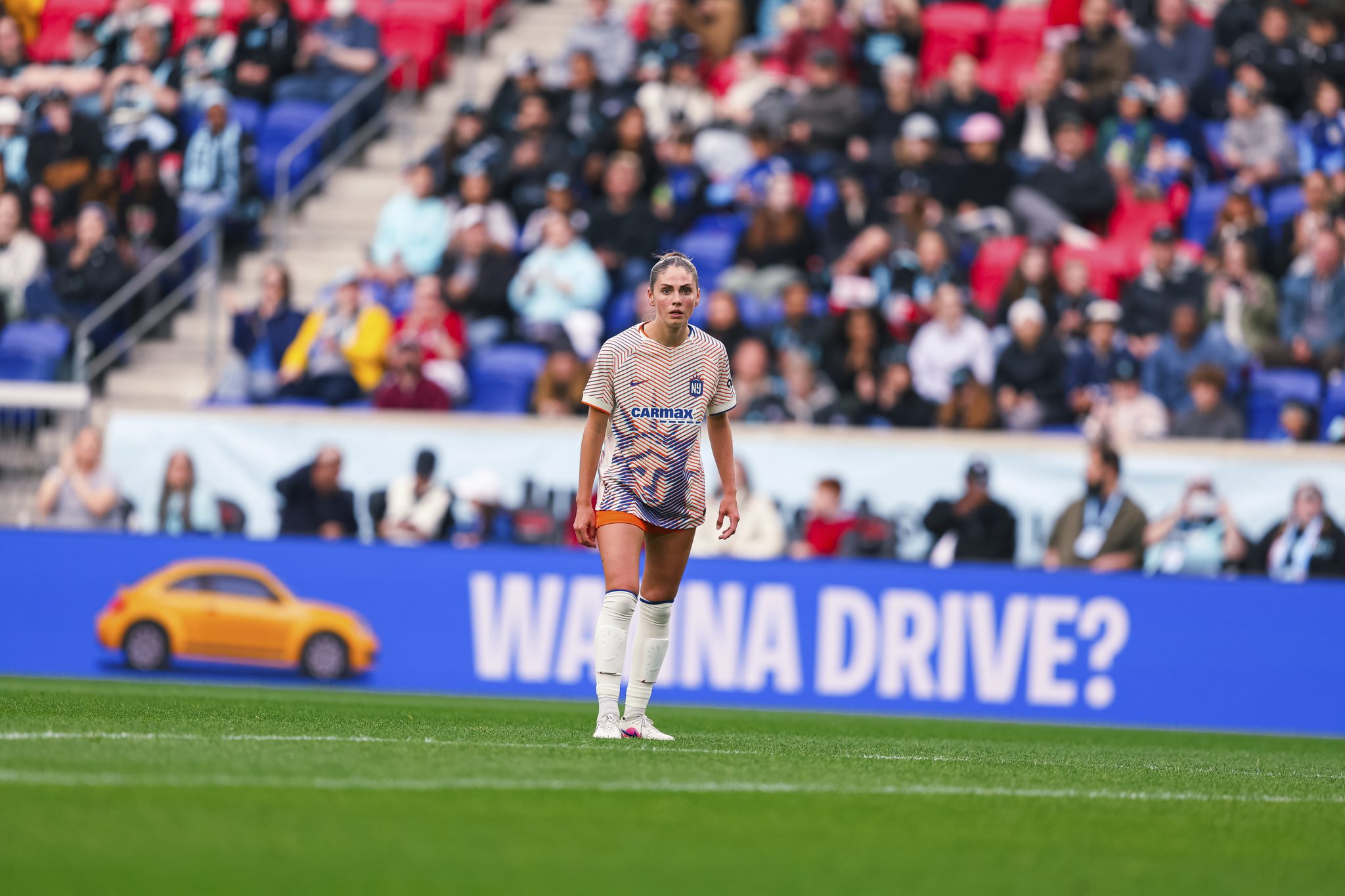 Gotham FC midfielder Sarah Schupansky in action.
