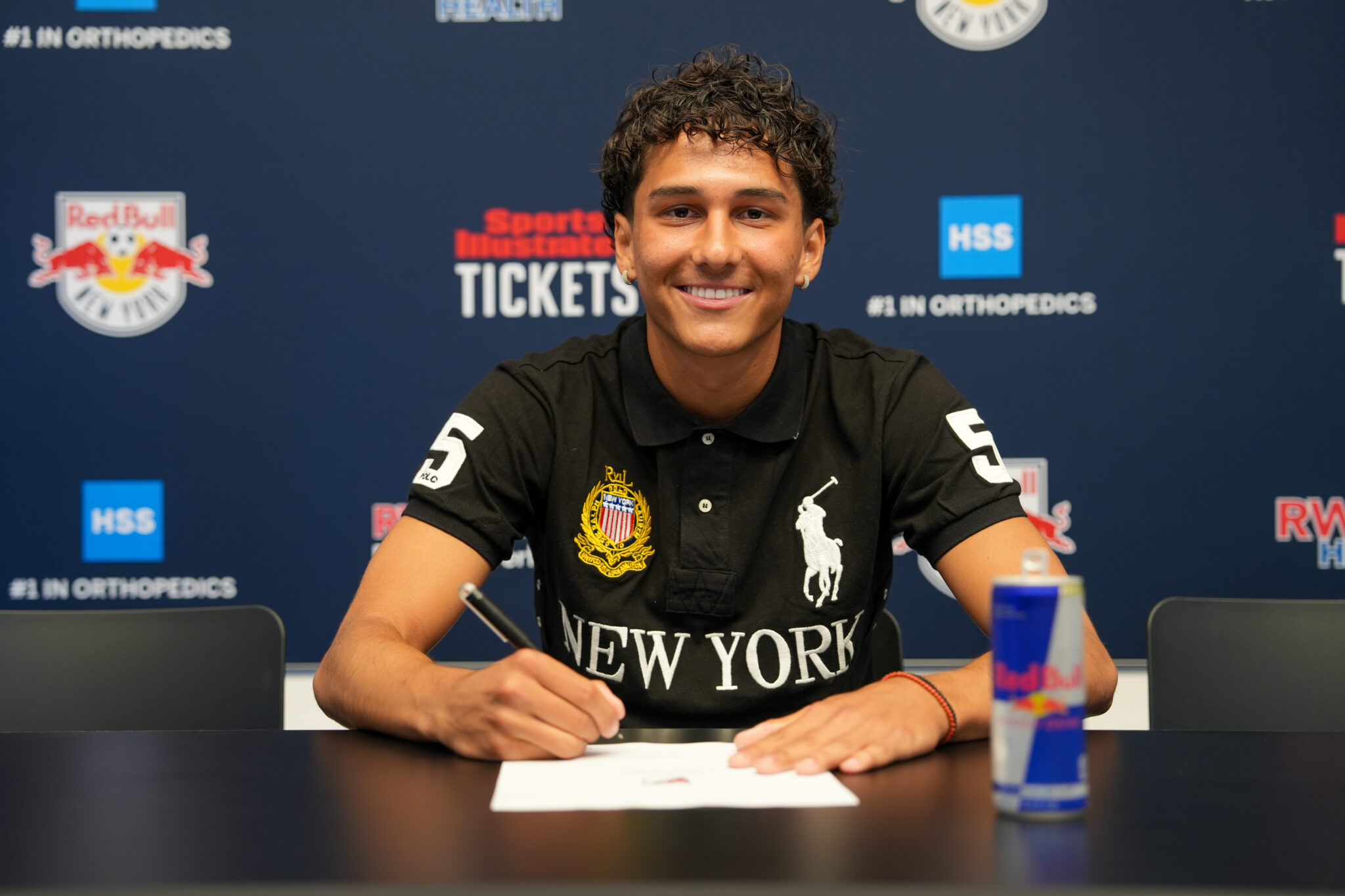Dennis Nelich signs a MLS Next Pro contract with Red Bull New York II.