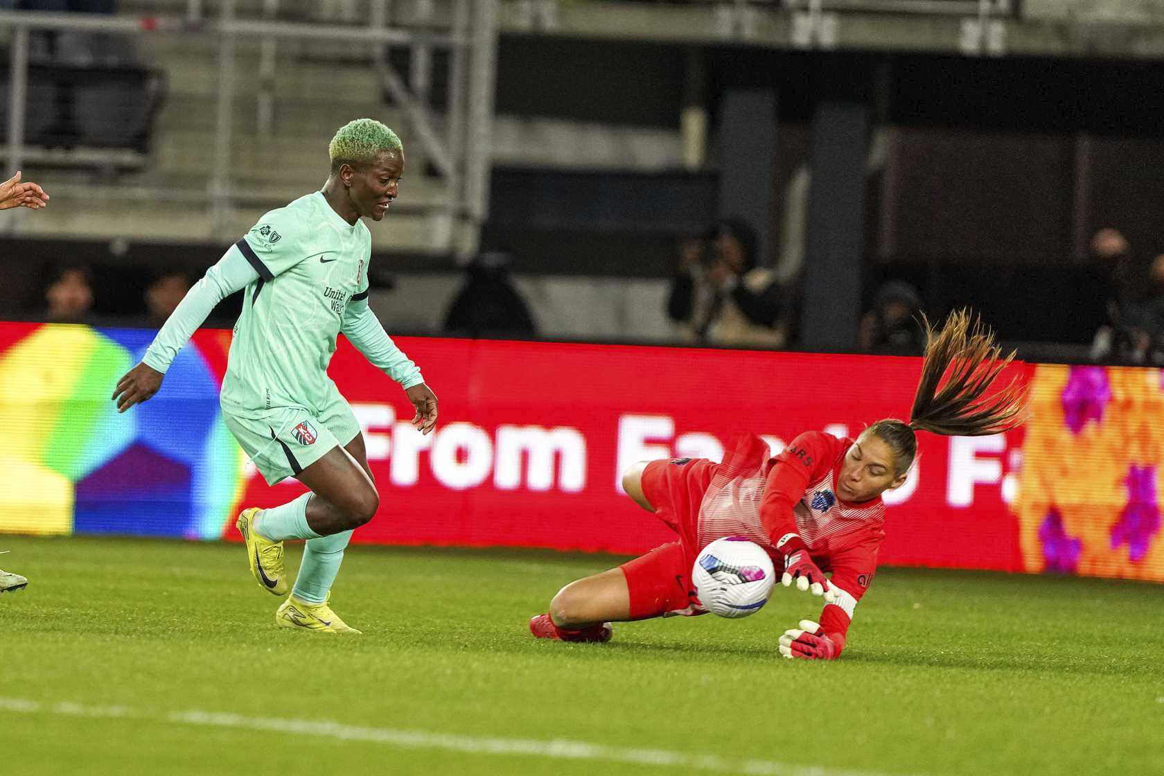 Kansas City Current forward Temwa Chawinga attempts a shot.