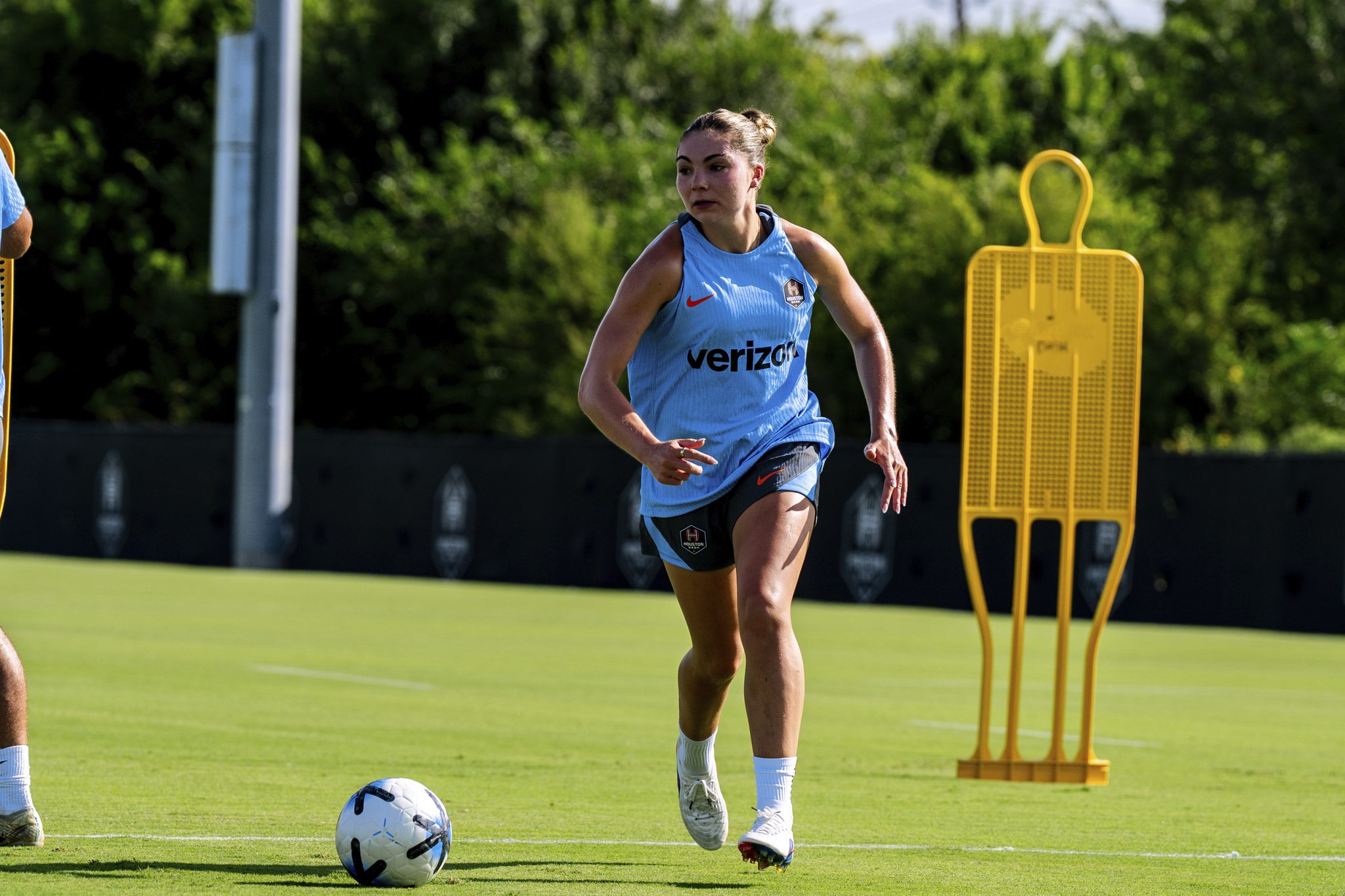 Forward Khyah Harper trains with the Houston Dash.