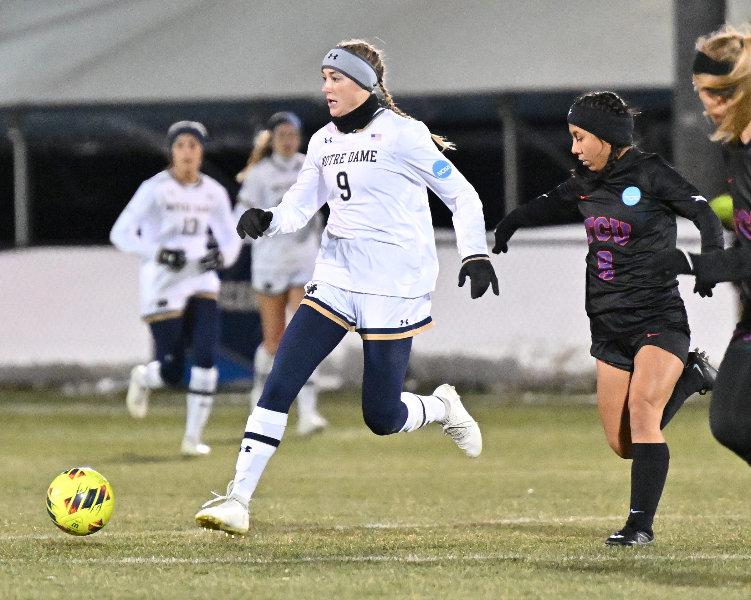 Notre Dame forward Olivia Wingate dribbles in the NCAA Womens Soccer Championship third round game.
